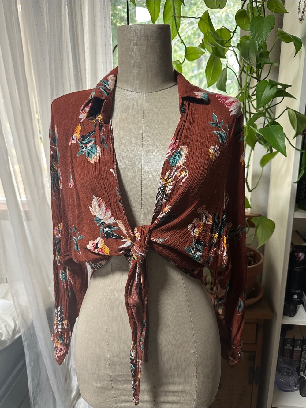 Women's Rust Floral Tie-Front Shirt
